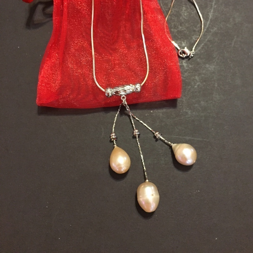 Freshwater Pearl Silver Necklace (Champagne) Brand New